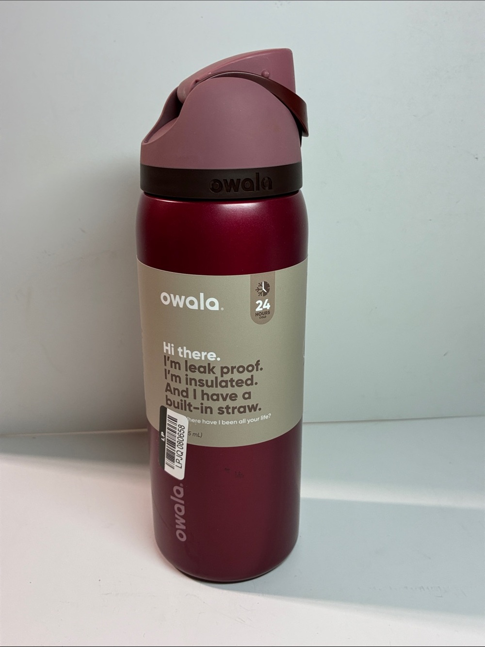 New! 32 oz Owala FreeSip with Straw Exclusive Color Special Edition